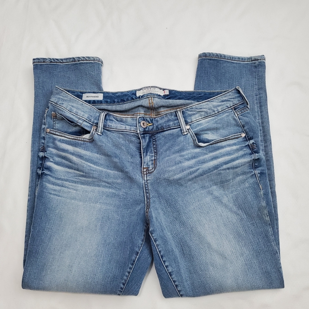 Torrid Boyfriend Jeans Size 18W - Picture 2 of 7